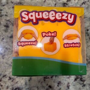 Squeeze cheese new in box Ships same